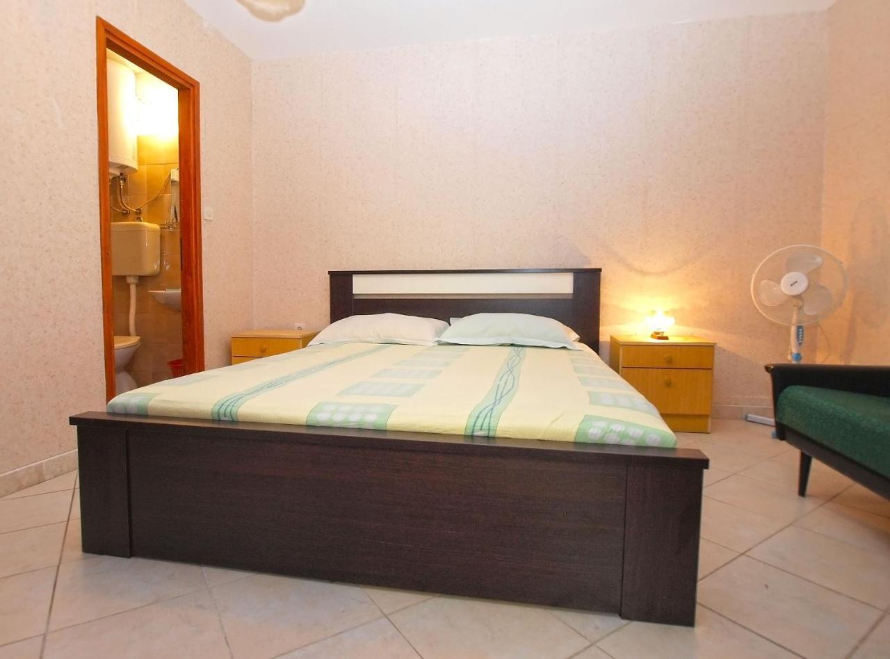Rooms Antun 1238 Medulin Kültér fotó